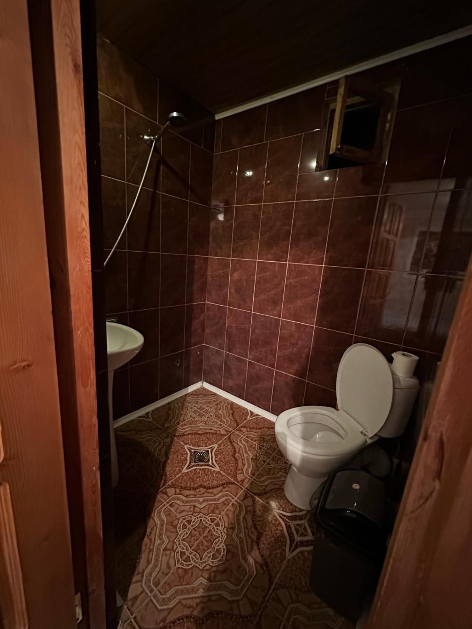 Guest House Iura Siğnaği Dış mekan fotoğraf